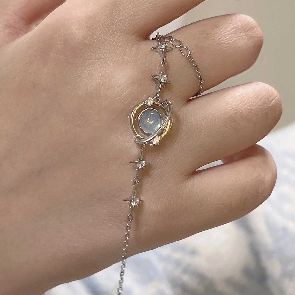 Korean Elegant Opal Space Star Bracelet For Women Ins Delicate Zircon Starlight Bracelet Girls Sliver Chains Bangle Jewelry Gift W250121