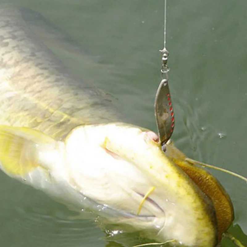 Metal Vib Leech Spinners Spoon Lures 10g 15g 20g Artificial Bait with Feather Hook Night Fishing Tackle for Bass Pike PerchXJ250122