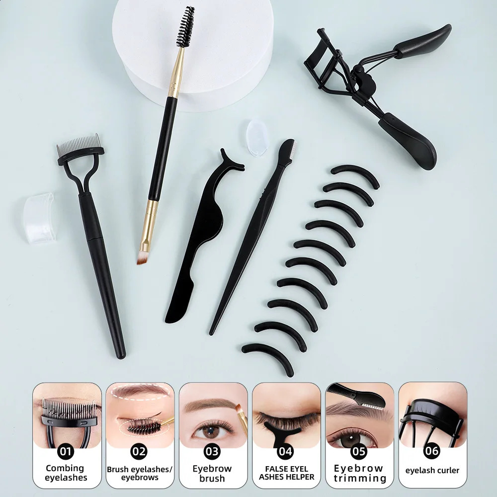 Portable Eyelash Curler with 10 Silicone Pads 1 D oubleendedEy dEy browKni l ashStee lComb 1Eye a shCurle rStain Black Hand 250115