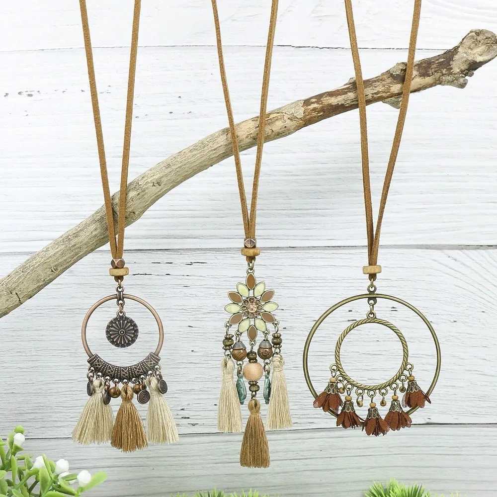 Boho Long Necklace Tassel Ethnic Style Retro Flower Pendant Necklace Womens Sweater Chain Necklace Beach Travel Daily JewelryXJ250121