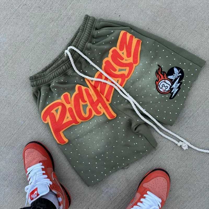 Y2K Harajuku mens shorts with rhinestone letter printed cotton sweater fashionable new hip-hop basketball street loose casual shorts X250410