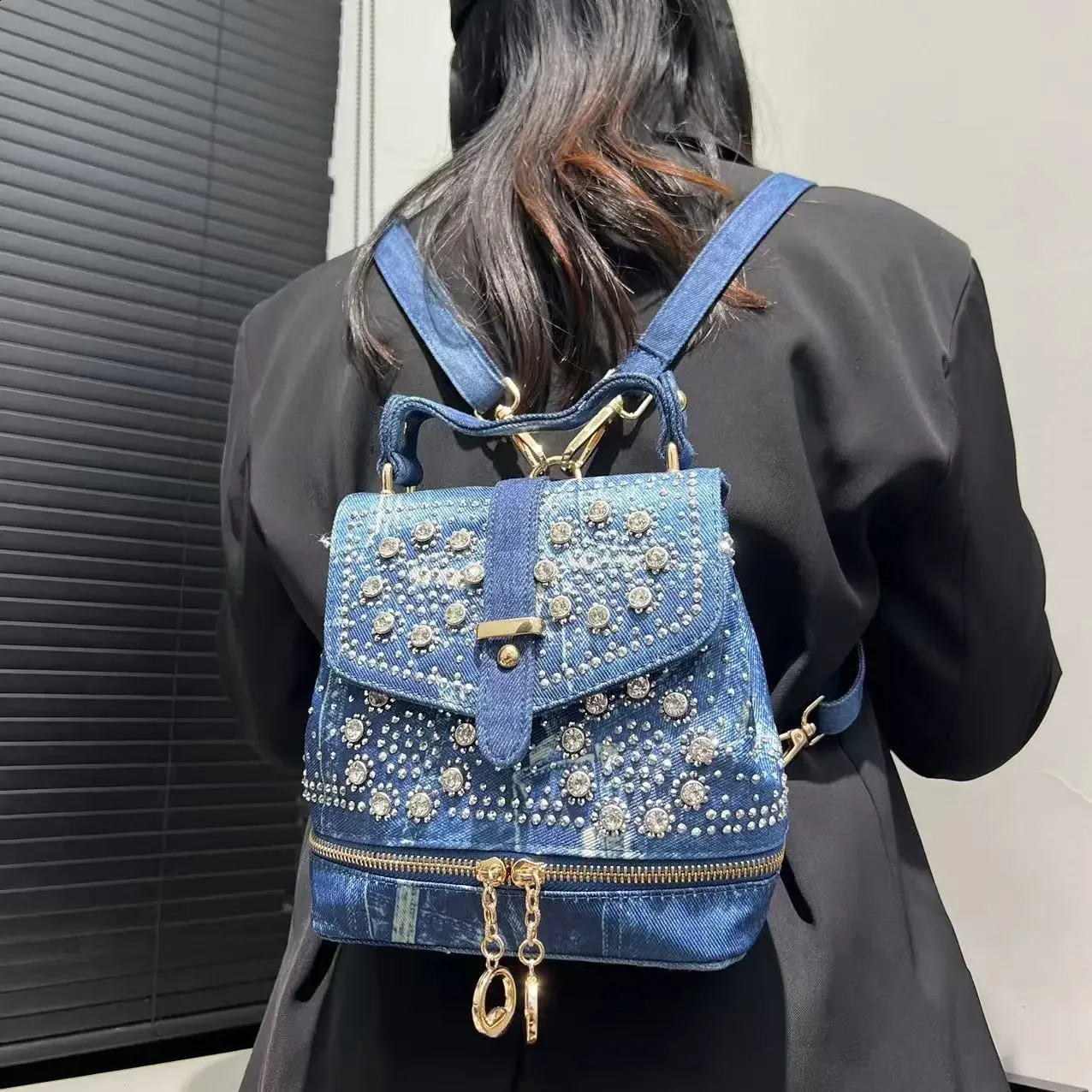 Womens Fashion Diamond Elegant Backpack Multifunctional Diamond Denim Shoulder Bag 250122