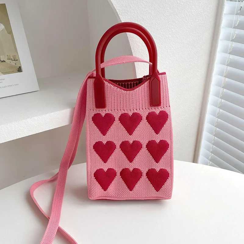 Korean Fi Heart Knitted Mini Square Handbag for Women Small Mobile Phe Shoulder Bags Girls Cute Outdoor Crossbody BagsXJ250121