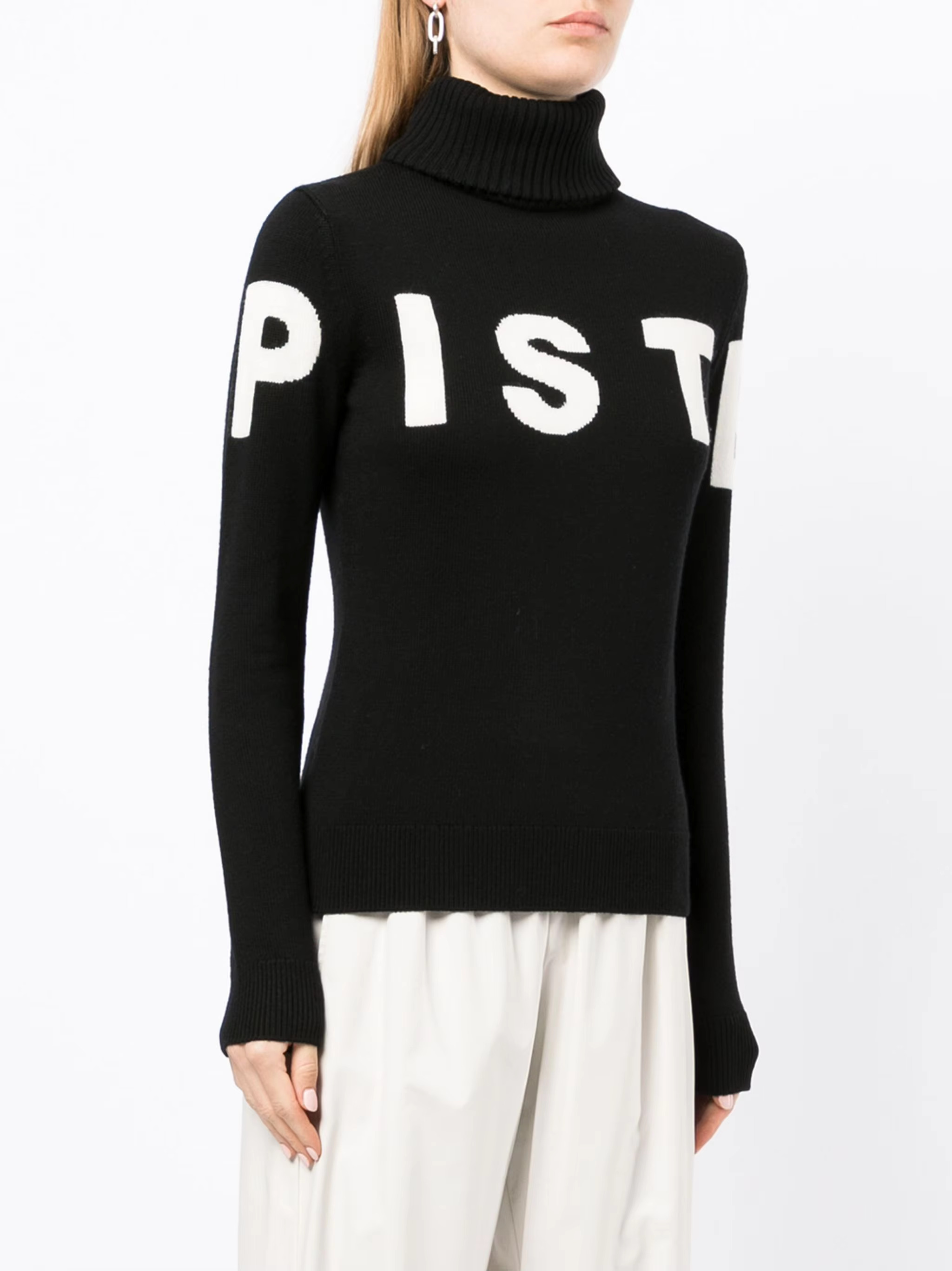 New Autumn And Winter Fashion Minimalist Letter Casual Slim Fit Design With A Semi High Neck Knit Sweater