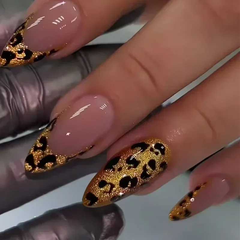 24 pieces Leopard Print almond fake nail press with mini acrylic fake nails retro sweet and cool design French nail pressW250120