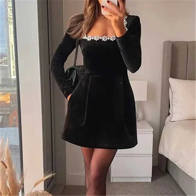 TR 2024 Black Velvet Mini Dress Women Rhine French Vintage Dress Woman Long Sve Short Dresses Ele Party DressesXJ250115