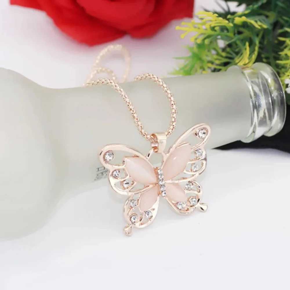 SUMENG 2024 New Necklace Choker Pendent Rose Gold Color Opal Butterfly Pendant Exquisite Sweater Chain For Women GiftsXJ250121