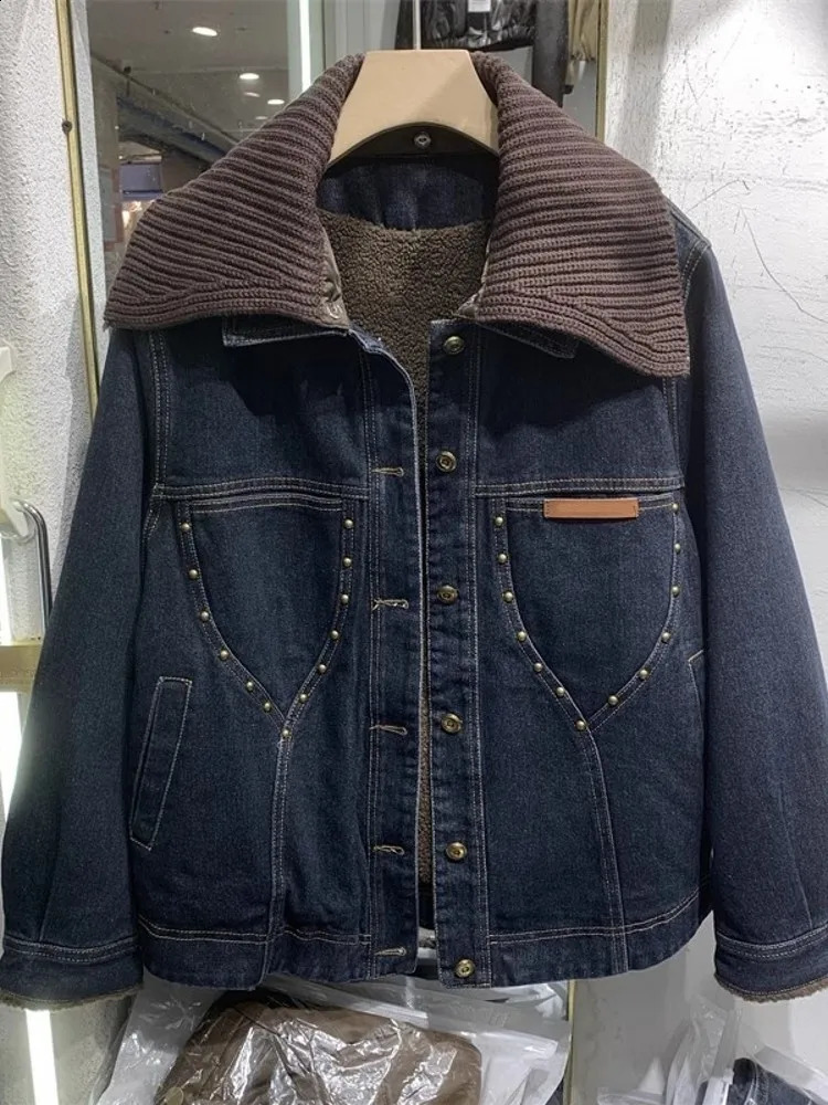 Winter Women Thick Warm Fleece Lining Denim Jacket Spliced Lapel Collar Rivets Casual Streetwear friend Style Loose Fit Coat 250121