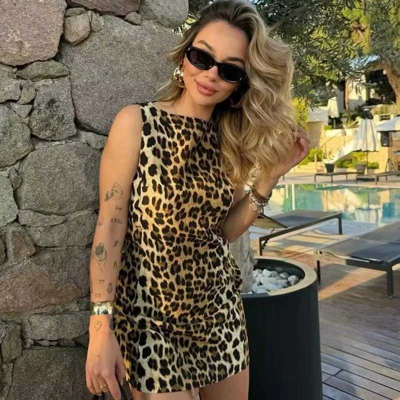 HXAO Mini Leopard Print Dresses Womens Summer Sundresses 2024 Ladies O-Neck Sveless Short Dress Chic Ele Vintage DressesXJ250115