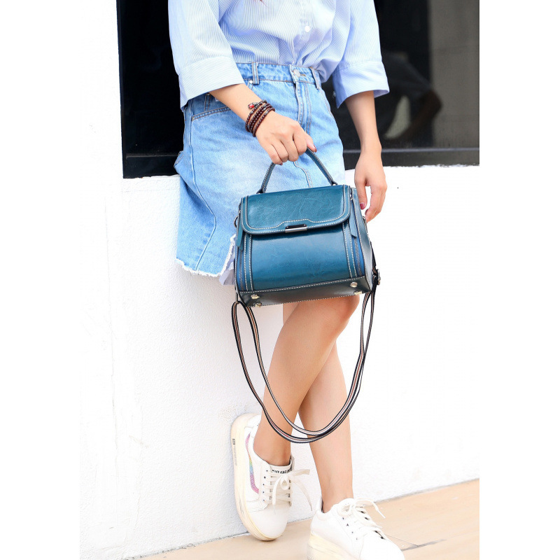 Bag Crossbody 2025 New Trendy Leather Women's Internet Celebrity Fashion Handheld Advanced Autumn/Winter Commuter Shoulder Bag