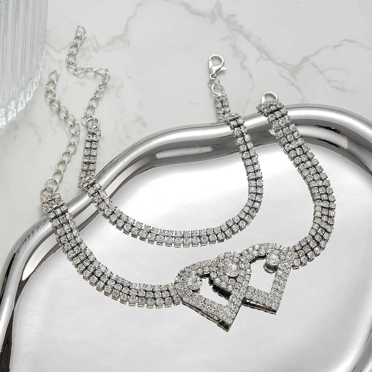 New Fashion Silver Color Rhinestone Double Heart Anklet for Women Bling Hollow Out Foot Ankle Leg Bracelet Chain JewelryXJ250121