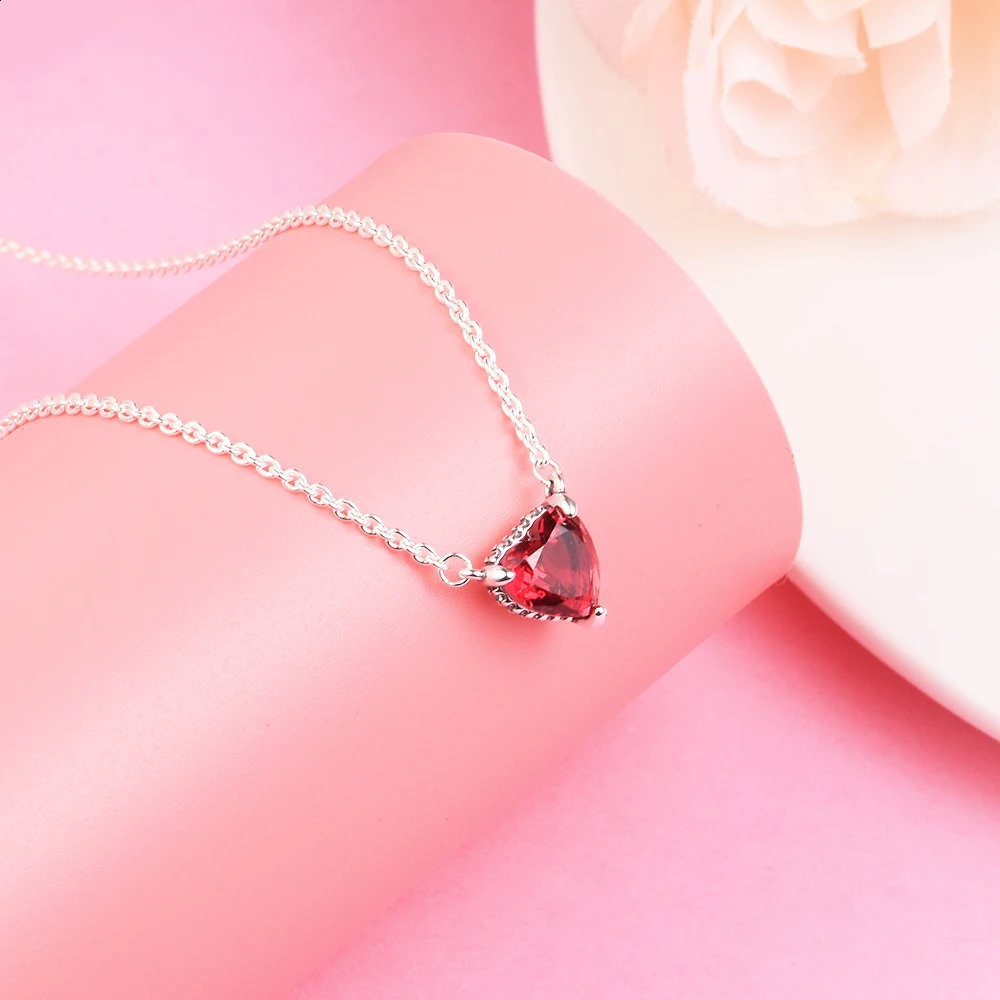Sparkling Heart Halo Pendant Collier Necklace Mother Kids 925 Sterling Silver Jewelry Necklace For Woman Elegant Fashion 250117