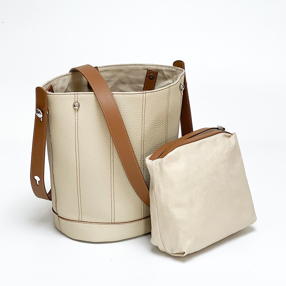 Bag Spring New Top Layer Cowhide Women's Fashionable And Minimalist Bucket Contrasting Color, Large Capacity Crossbody Bag, Leather Shoulder Bag