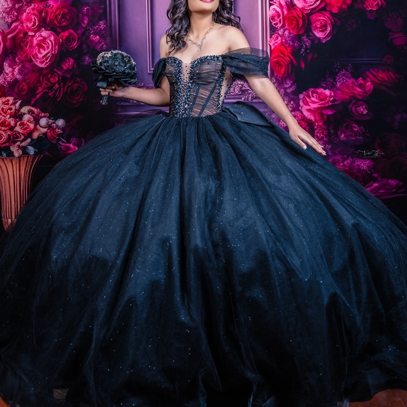 Black Quinceanera Dresses Ball Gown Off The Shoulder Beading Crystal Bow Tull Corset Party Birthday Sweet 16 Dress Vestidos 15 De Anos