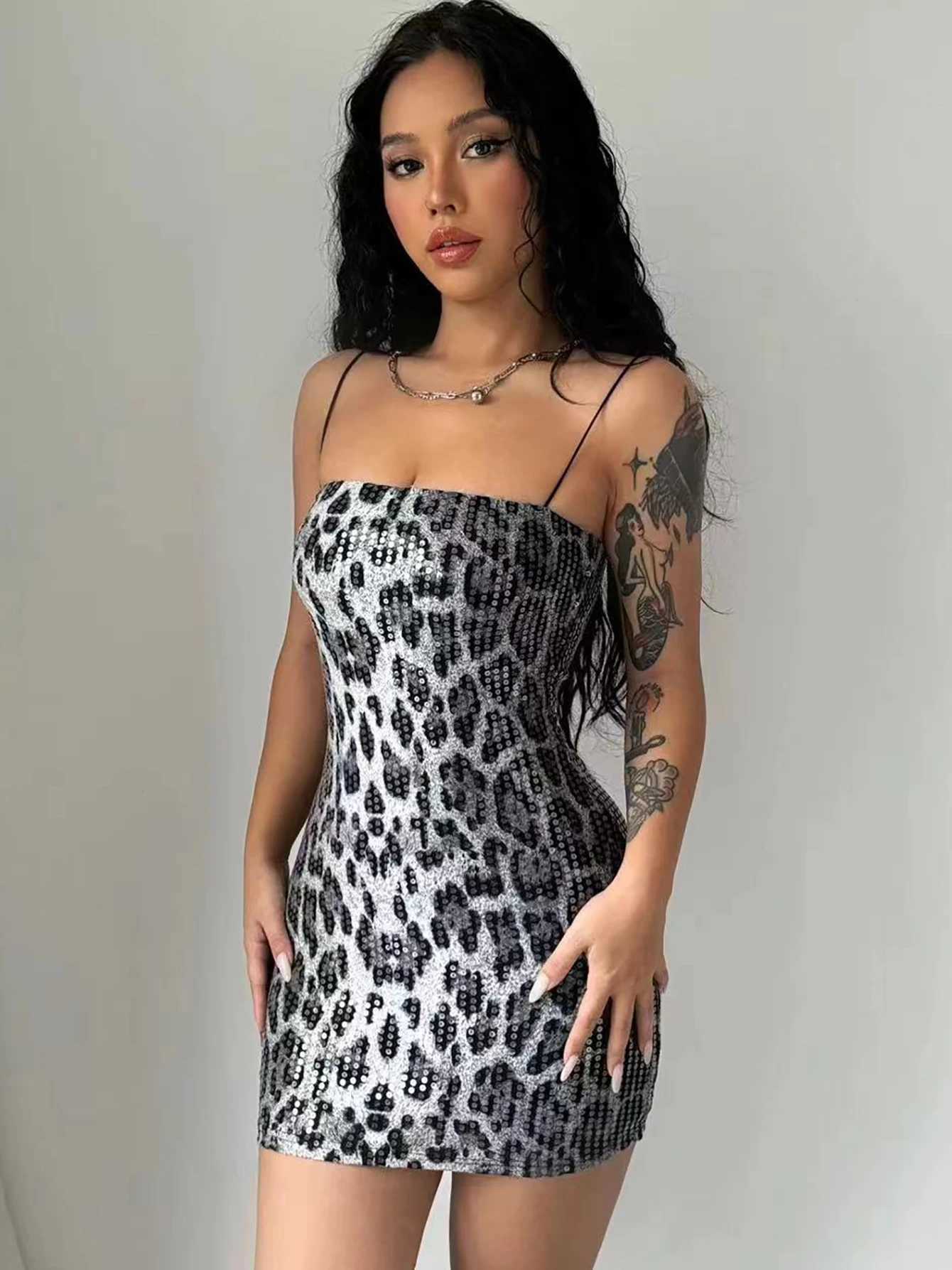 Dulzura Leopard Print Spaghetti Shoulder Strap Square Collar Mini Dress Sparkly Sequins 2023 Summer Women Party Club Y2K ClothesXJ250115