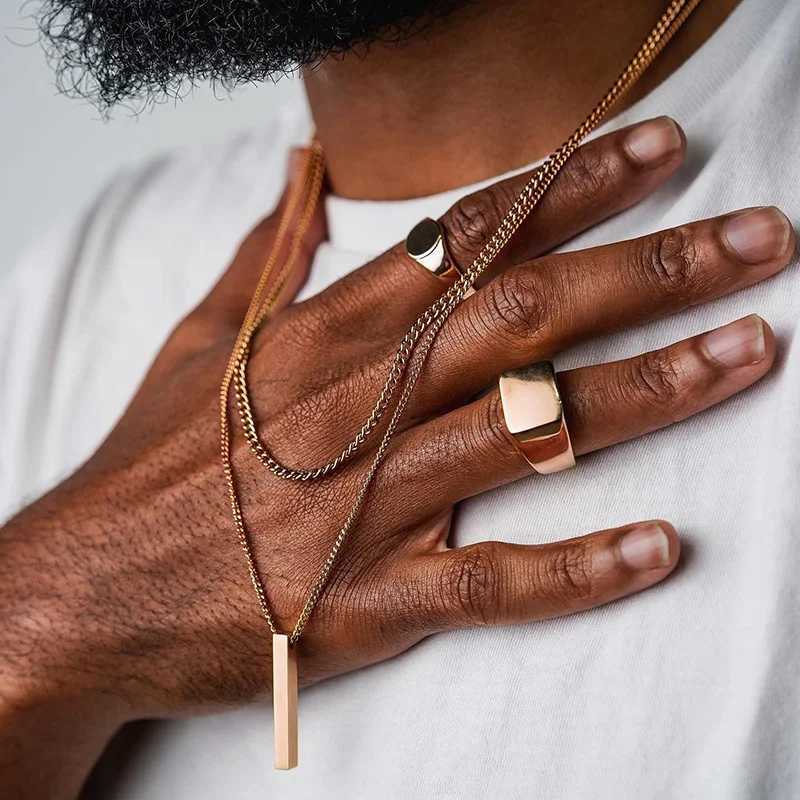 Mens Jewellery New Vintage Rectangle Pendant Necklace Men Width 3mm Stainless Steel Handmade Chain Necklace for Men Jewelry GiftXJ250121