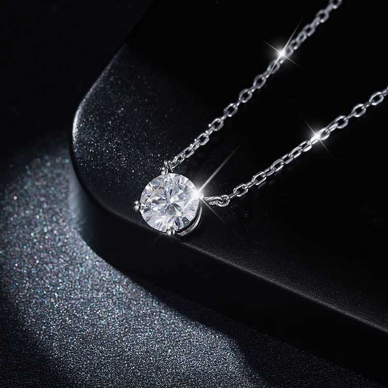 Follow Cloud 6.5mm 1ct 8mm 2ct Moissanite Diamond Necklace for Woman Pendant 925 Sterling Silver Chain Party Bridal Fine JewelryXJ250114