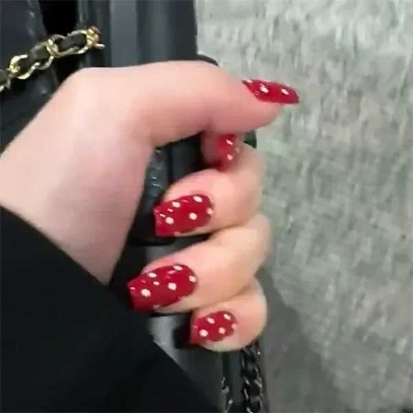 24 pieces of removable short pressure Y2k rhinestone fake nails ballet with glue sweet and cool girl artificial fake nail tipsW250120