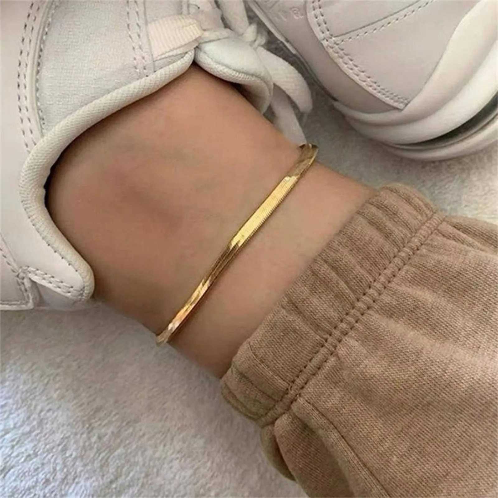 Simple Versatile Stainl Steel Anklet WomenS 4mm Vacuum Gold Plated Light Luxury foot accories For Women XJ250121