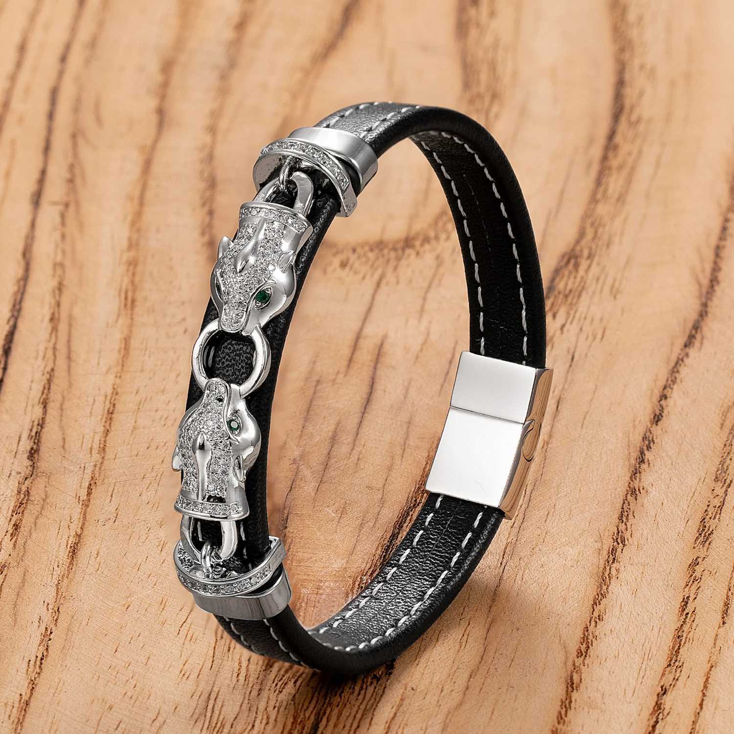 2024 New Style Classic Animal Leopard Head Hand Leather Braided Stainless Steel Bracelet For Man Woman Daily Wear Jewelry Gift W250121