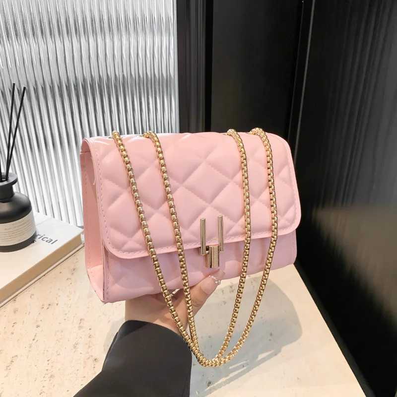 Fi Plaid Womens Shoulder Bag For Gift Chain Strap Casual Flap Crossbody Bags With Lock Ladies Handbags For Daily UsedXJ250121