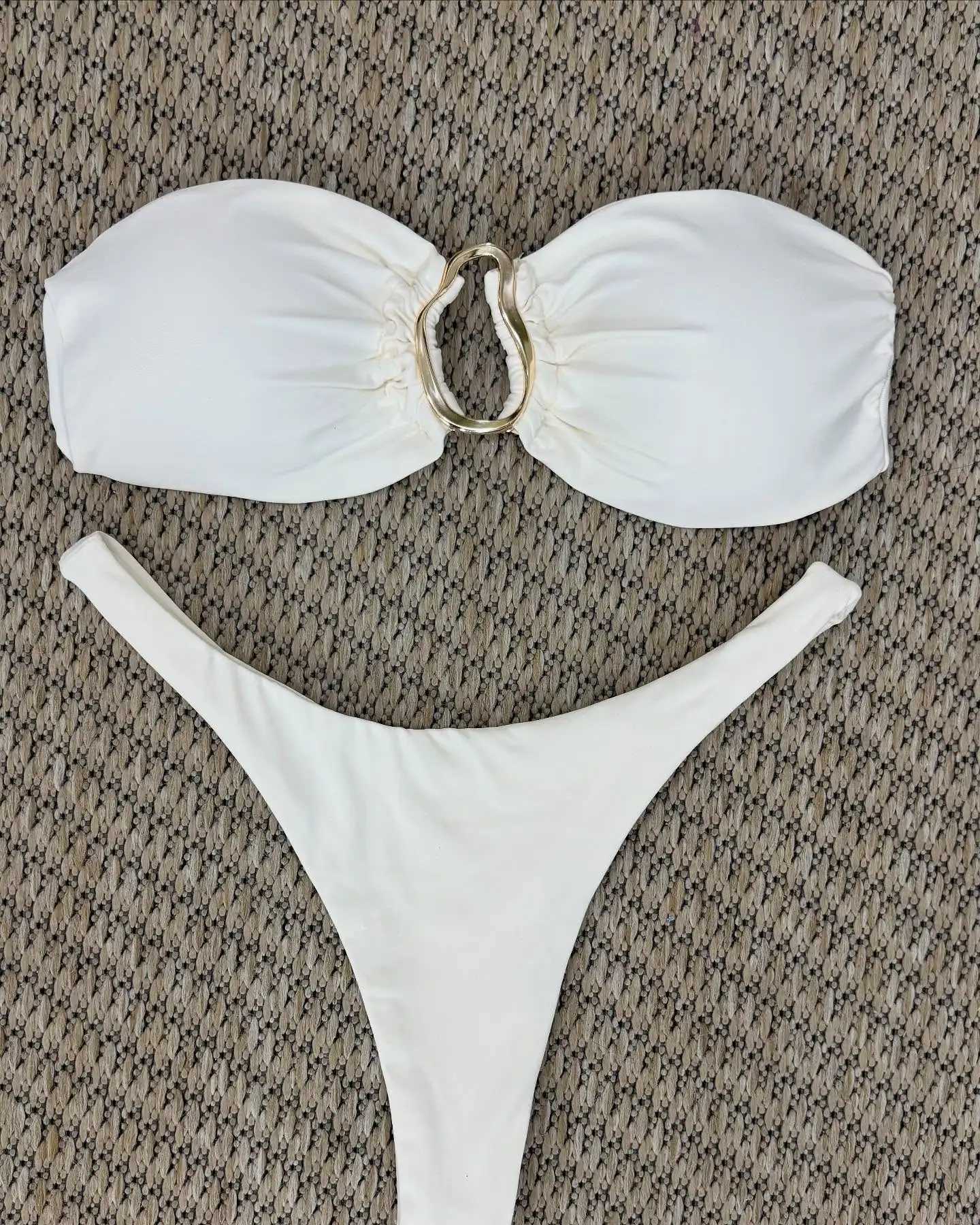 2025 Sexy Black Bikini Set with Gold Ring Detail- Adjustable Straps and High-Cut Bottoms Perfect for Beach Wear and Pool Parties X250203