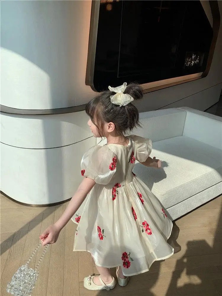 Summer Girls Dresses Puff Sleeves Gauzy Dress Bow Tie Decoration Princess Childrens Clothes For 26Y 250117