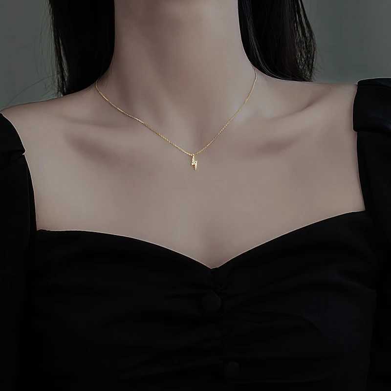 Petite 925 Sterling Silver Geometric Necklace Cute Flash Diamond Pendant Accories Female Clavicle Chain Fashion Jewelry GiftXJ250114