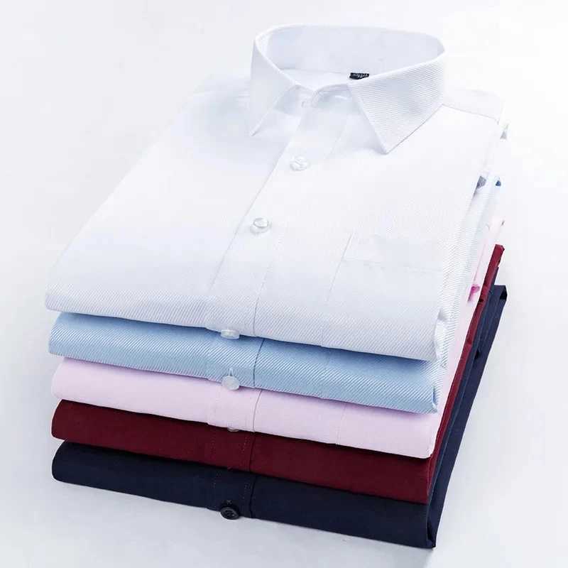 New Cotton Men Classic Long Sleeve Dress Shirt Regular Pocket Fit Formal Business Work Office Casual Button White Social ShirtsXJ250121