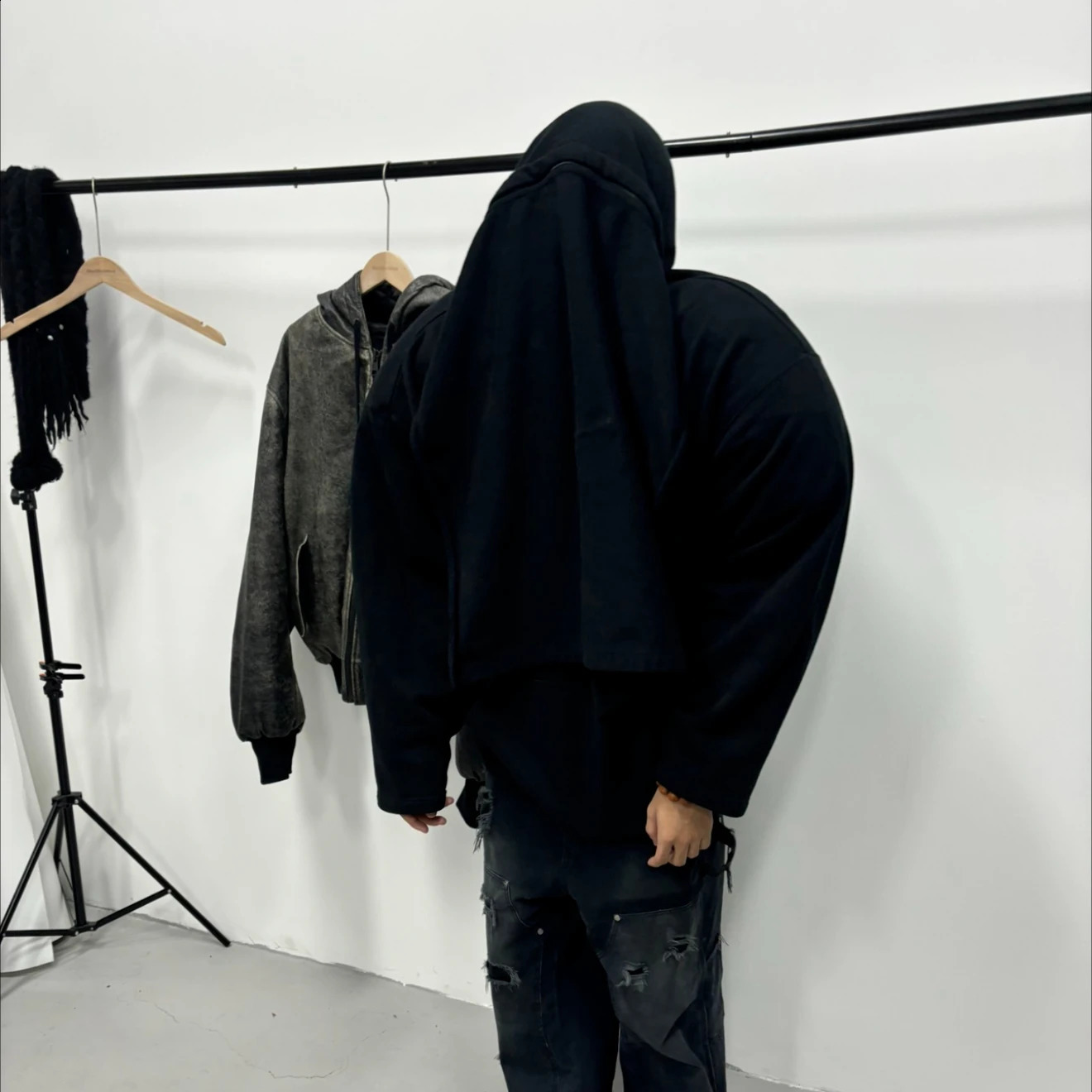 NIGO Mens Spring Summer n Huge Padded Shoulder 7 Sleeve Tshirt High Street Trend Hip Hop Short Top #NGTOP11653 250108