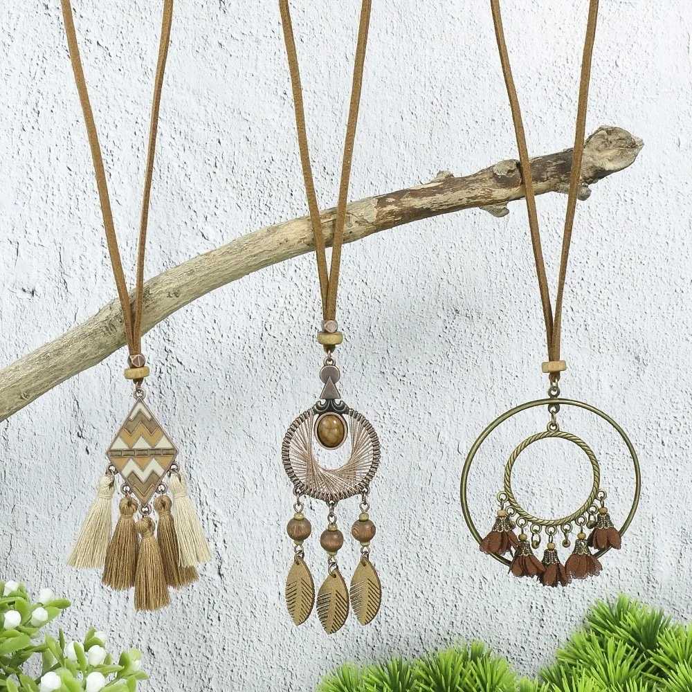 Boho Long Necklace Tassel Ethnic Style Retro Flower Pendant Necklace Womens Sweater Chain Necklace Beach Travel Daily JewelryXJ250121
