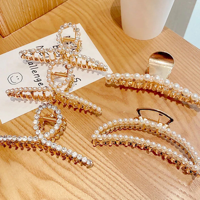 Simulated Pearl Crystal Big Hair Claw For Women Jewelry Elegant Gold Color Crab Hair Clips Hair Accessories Girl Metal Hairpins 250120