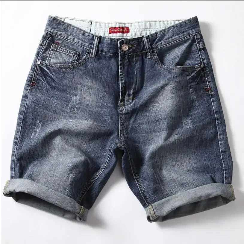 Mens Denim Shorts Jeans Pants Good Quality Mens Cotton Knee Length Short Jeans New Summer Male Large Size Denim Shorts Size 42 X250203
