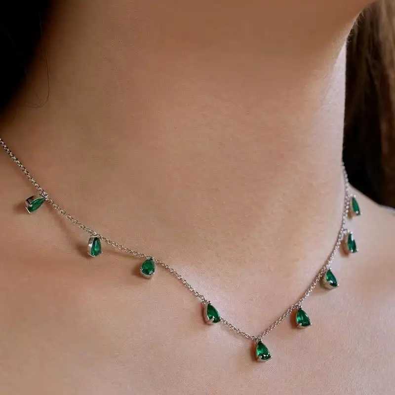 Real S925 Silver Droplet Necklace Womens Radiant Diamond Pendant Necklace Luxury Jewelry Shiny 5A Zircon Girl Gift Female PartyXJ250114