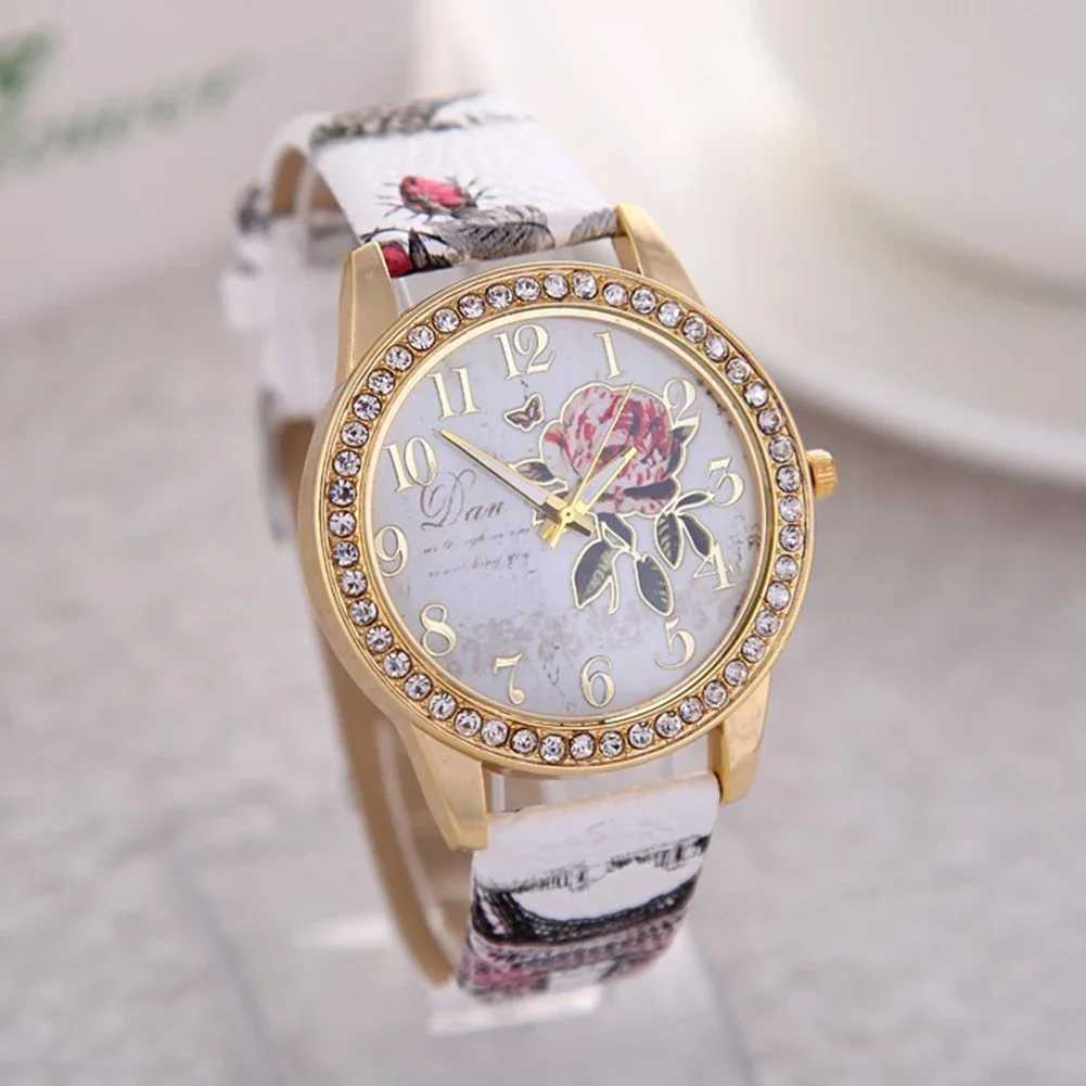 Fashion Watches Men Rhinestone Inlaid Flower Round Dial Faux Leather Band Quartz Watch Fashion Quartz Wristwatch Men Watches X250203