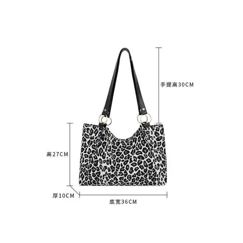 New Fi Tote Bags Shopping and Travel Canvas Bags New Women Popular Handbags Large Capacity Leopard Shoulder BagsXJ250121