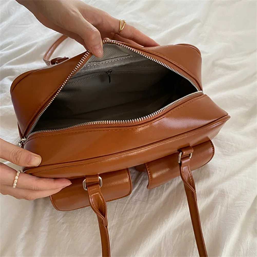 Womens Zipper Shoulder Bag Fi Top Handle Bag Casual PU Leather Tote Handbag Multi Pocket Underarm Bag Vintage Shopping BagXJ250121