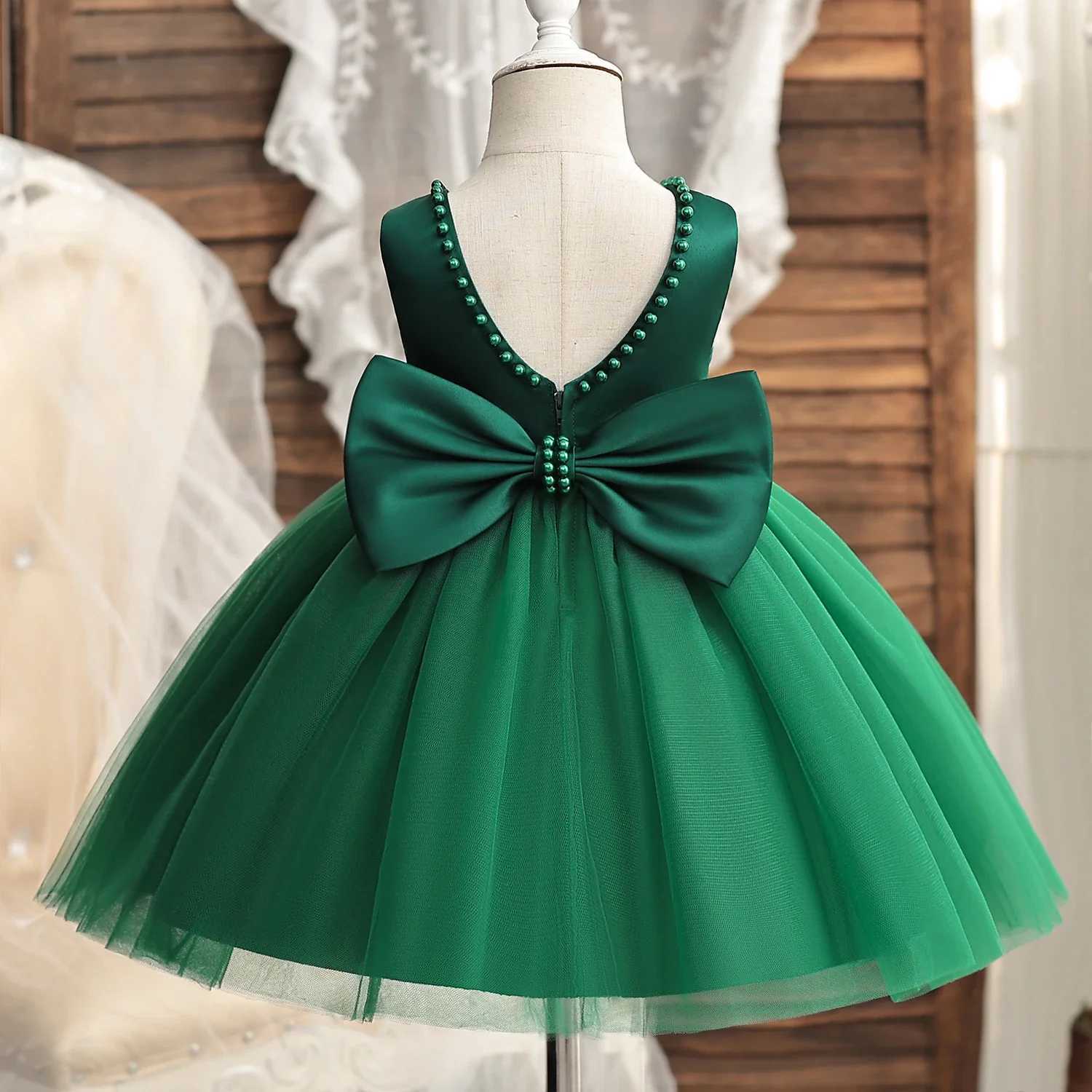 2024 Baby Bath Dress Girls and Childrens Wedding Party Dress Bow Bead Chiffon Christmas Dress X250203