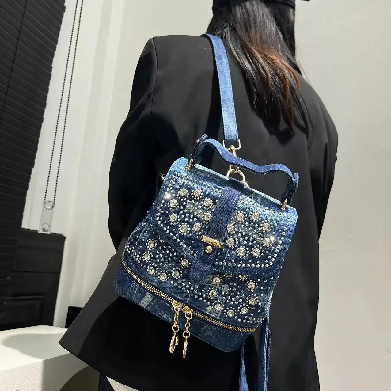 Womens Fashion Diamond Elegant Backpack Multifunctional Diamond Denim Shoulder Bag 250122