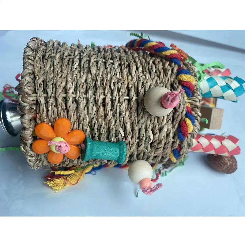 Large parrot toy Halloween shaped gnawing nut colored paper grass woven puzzle bird toy 250121