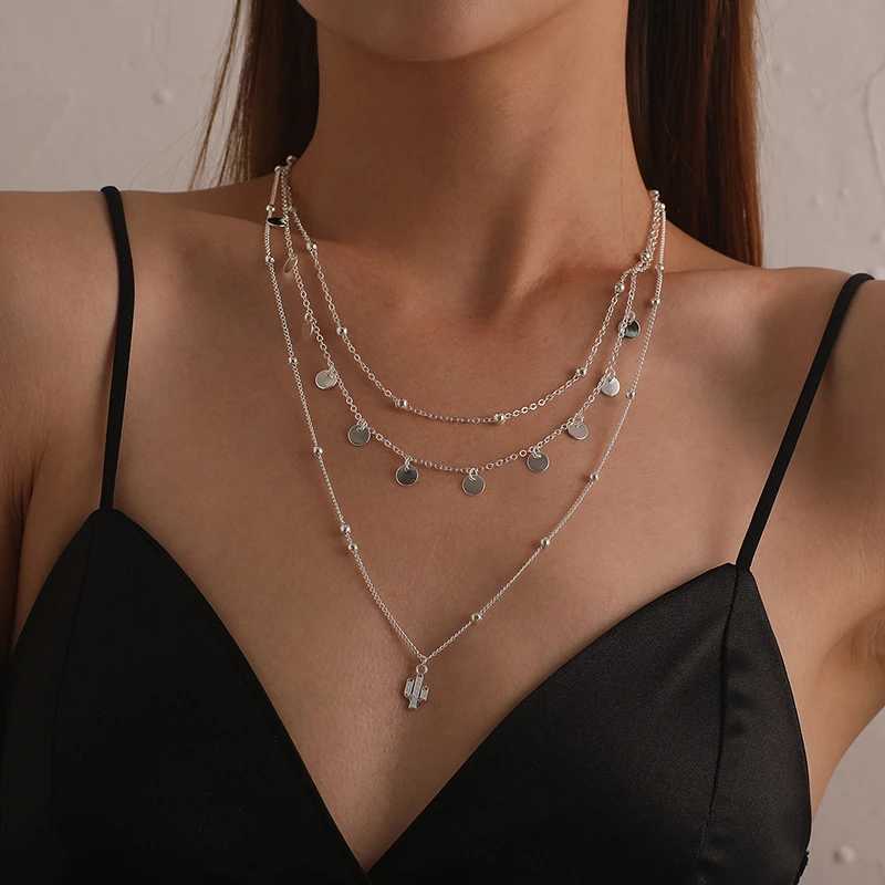 New 925 Sterling Silver Triple Layer Necklace Plant Round Piece Choker Exquisite Clavicle Chain Send Womens Fine AccoriesXJ250114