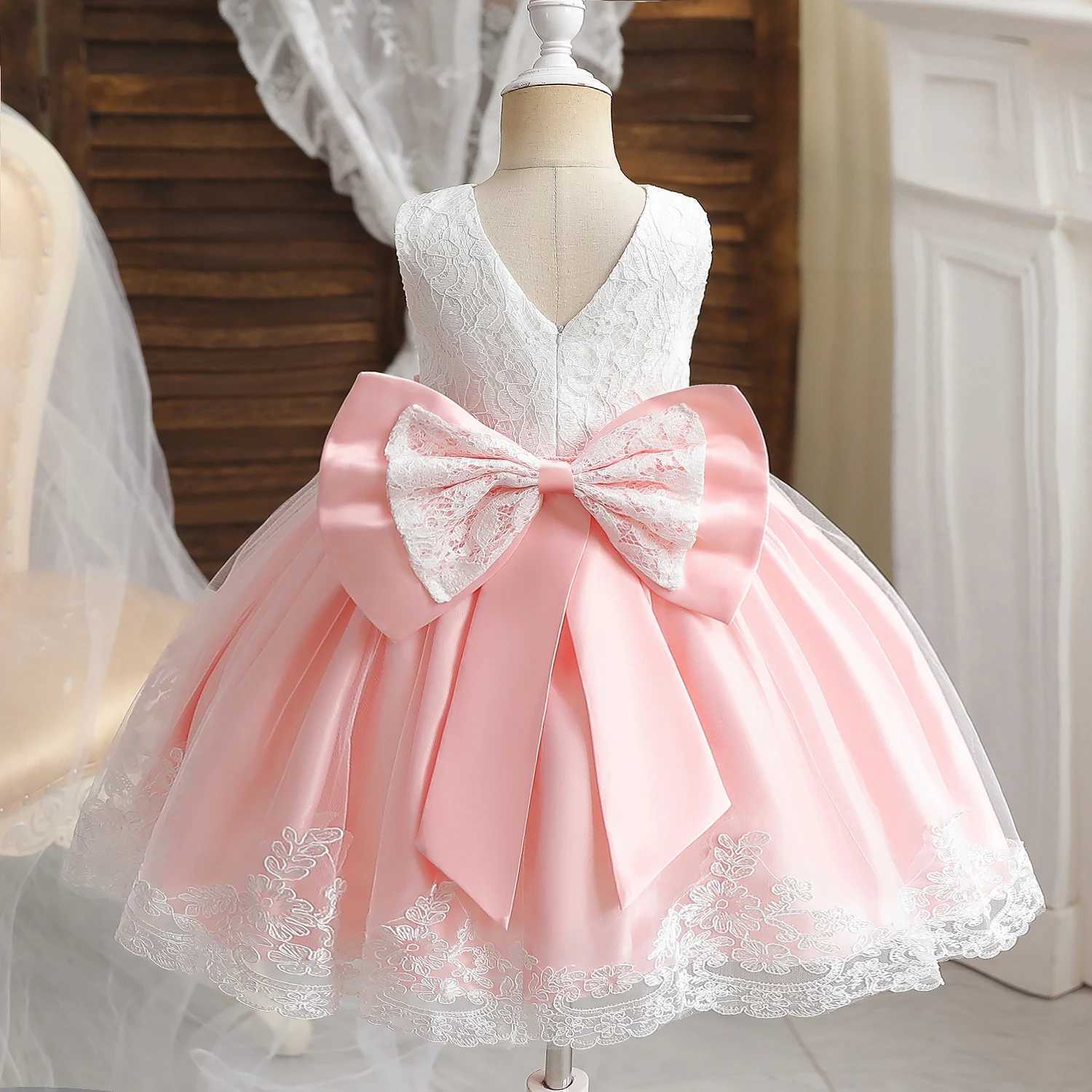 Baby Girls White Baptism Birthday Princess Dress Toddler Girl New Year Embroidery Floral Long Sleeve Flower Kid Wedding Costume X250203