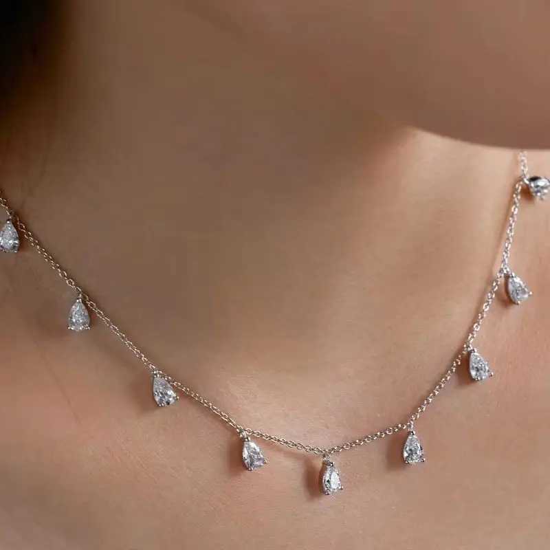 Real S925 Silver Droplet Necklace Womens Radiant Diamond Pendant Necklace Luxury Jewelry Shiny 5A Zircon Girl Gift Female PartyXJ250114