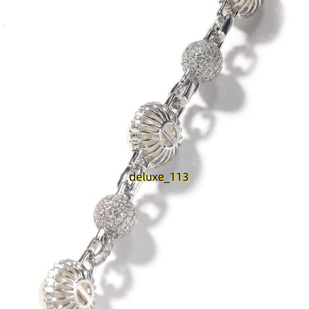 Vintage men's folded hoodie with diamond and pearl necklace High Quality Pearl Mens Womens Iced Out Gold Chains Necklaces Vintage Hip Hop Necklac