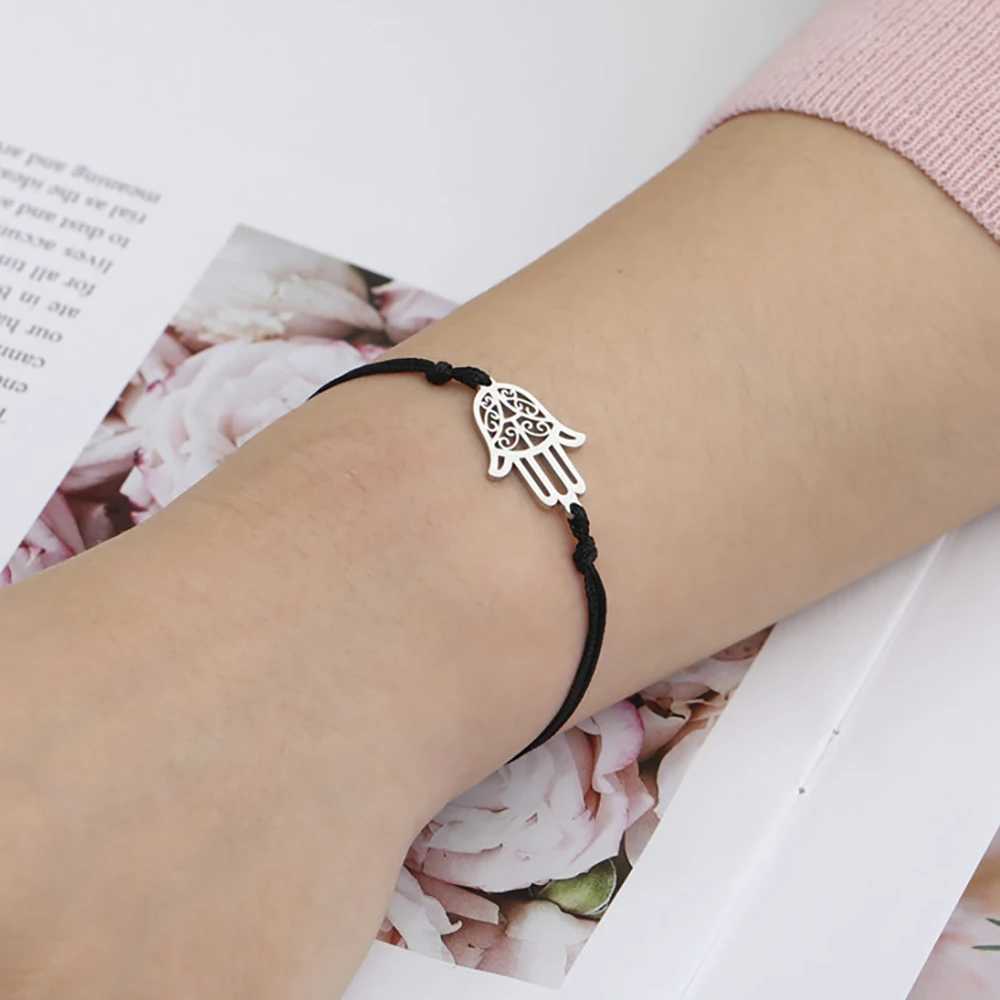 Skyrim Amulet Hamsa Hand of Fatima Bracelets on Hand Gold Color Womens Bracelet Stainless Steel Islamic Lucky Jewelry Gift 2025 W250121