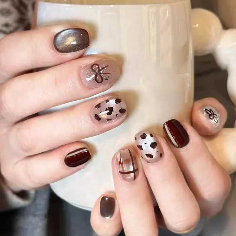 24 pieces of removable short pressure Y2k rhinestone fake nails ballet with glue sweet and cool girl artificial fake nail tipsW250120