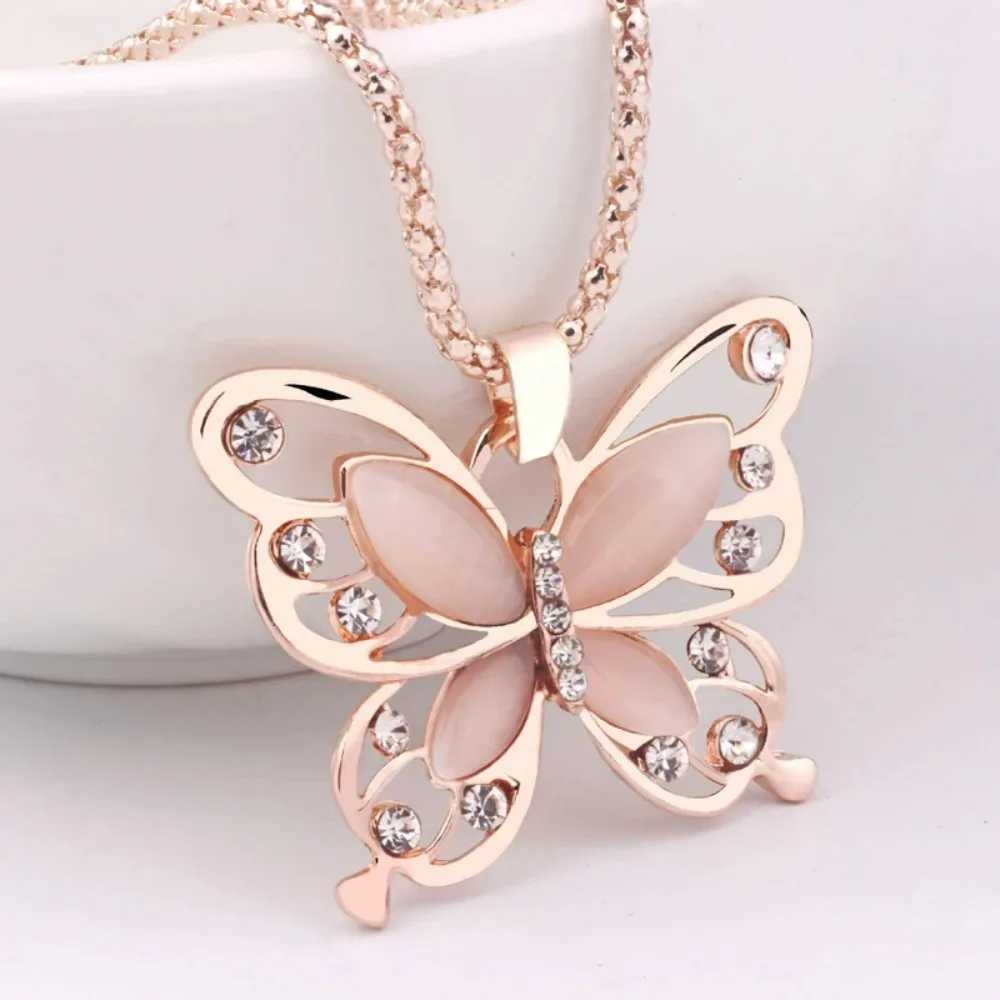 SUMENG 2024 New Necklace Choker Pendent Rose Gold Color Opal Butterfly Pendant Exquisite Sweater Chain For Women GiftsXJ250121
