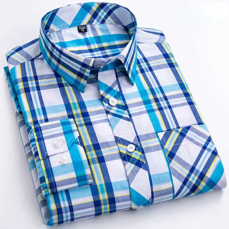 Mens Classic Plaid Long Sleeve Shirts Single Pocket Comfortable 100% Cotton Casual Shirt Slim Fit Button Down Workwear ShirtsXJ250121