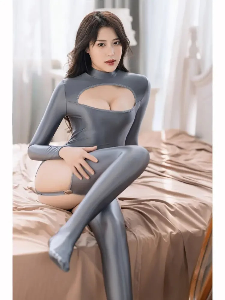 Sexy Lingerie Clubwear Outfit Hollow Out Bust Crotchless Open Crotch Bodysuit Garter Set Suspender Belt Stocking 250108