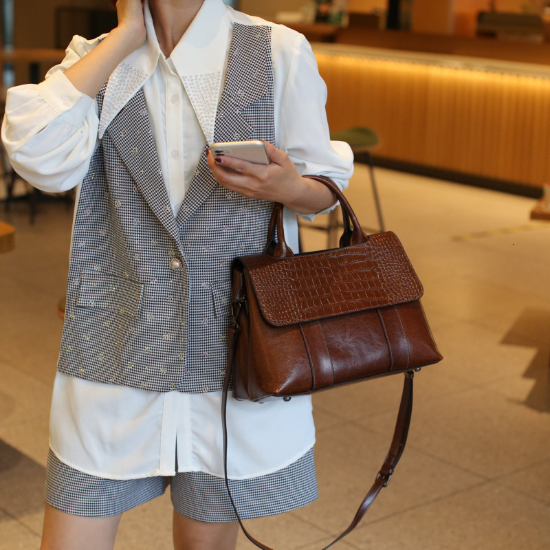 Bag Women 2025 New Trendy Leather Single Cross Shoulder Handbag Crocodile Pattern Women's Large Capacity Tote Bag